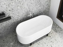 Banheira Clássica Oval Com Decoração Em Metal De 230 L, Dimensoes 160 X 75 X 60 Cm Cor Branco Em Acrilico - Pleco