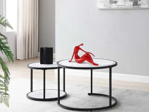 Grande Estátua Madeleine Ii Em Resina - Comp.36 X Alt.22 Cm - Vermelho